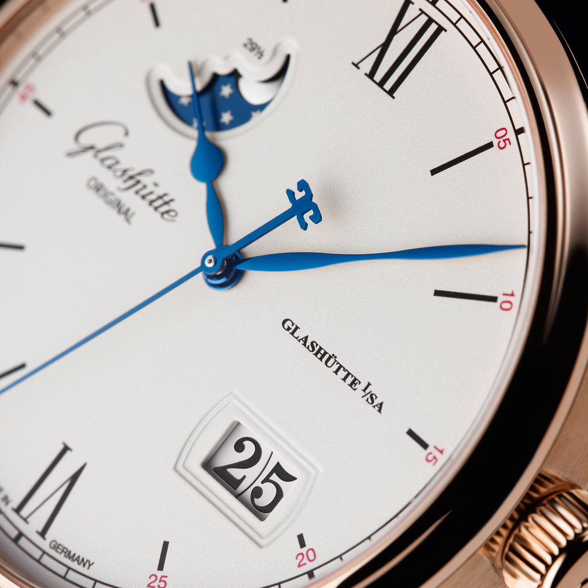 EXCELLENCE PANORAMADATUM MONDPHASE