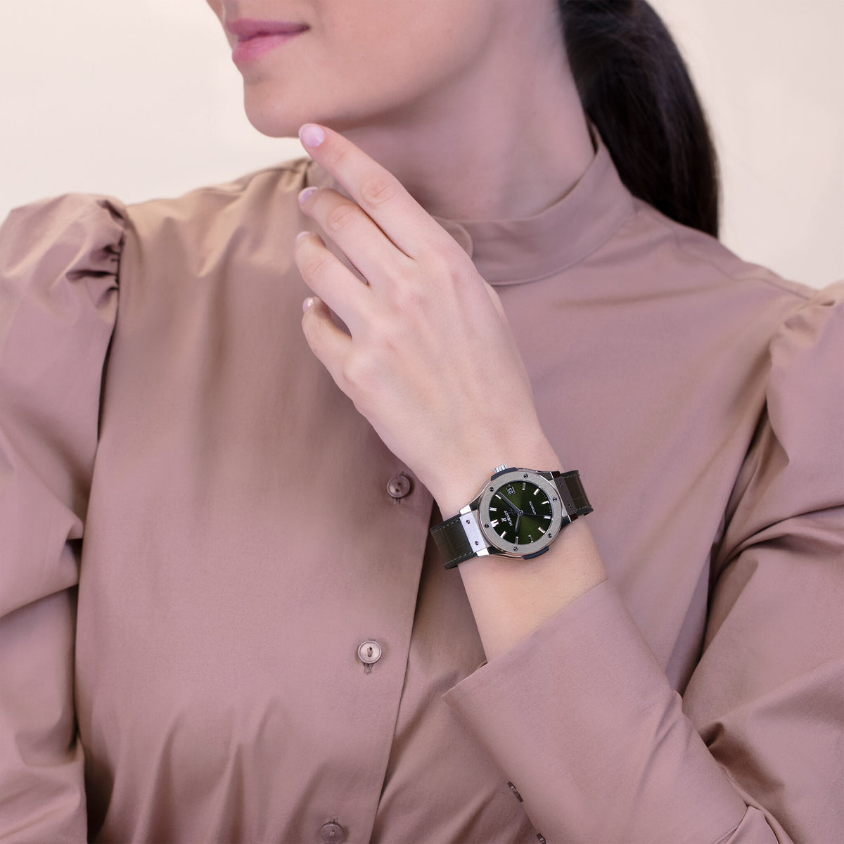 TITANIUM GREEN
