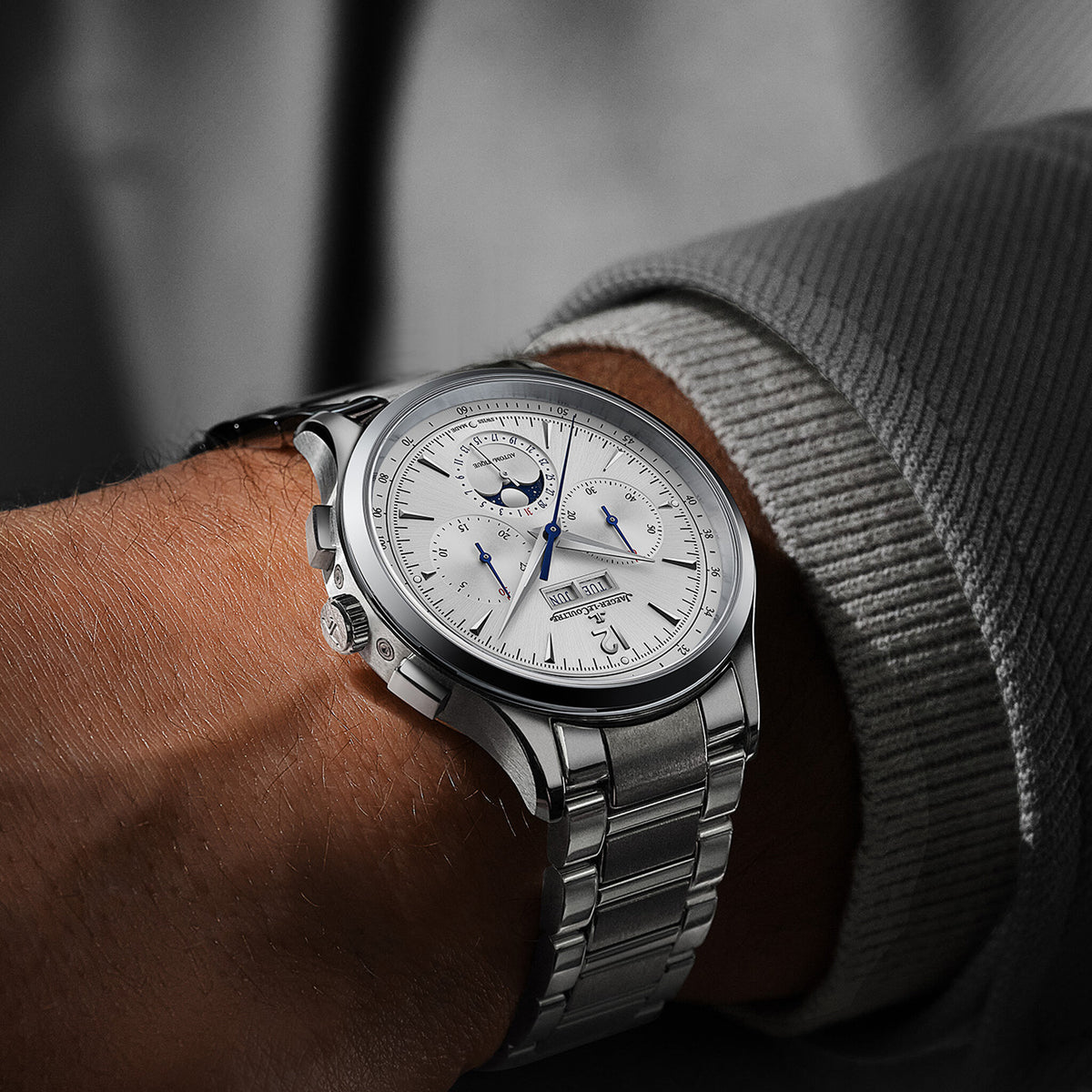 CHRONOGRAPH CALENDAR