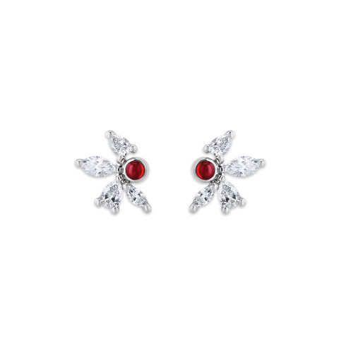 Earrings with diamonds