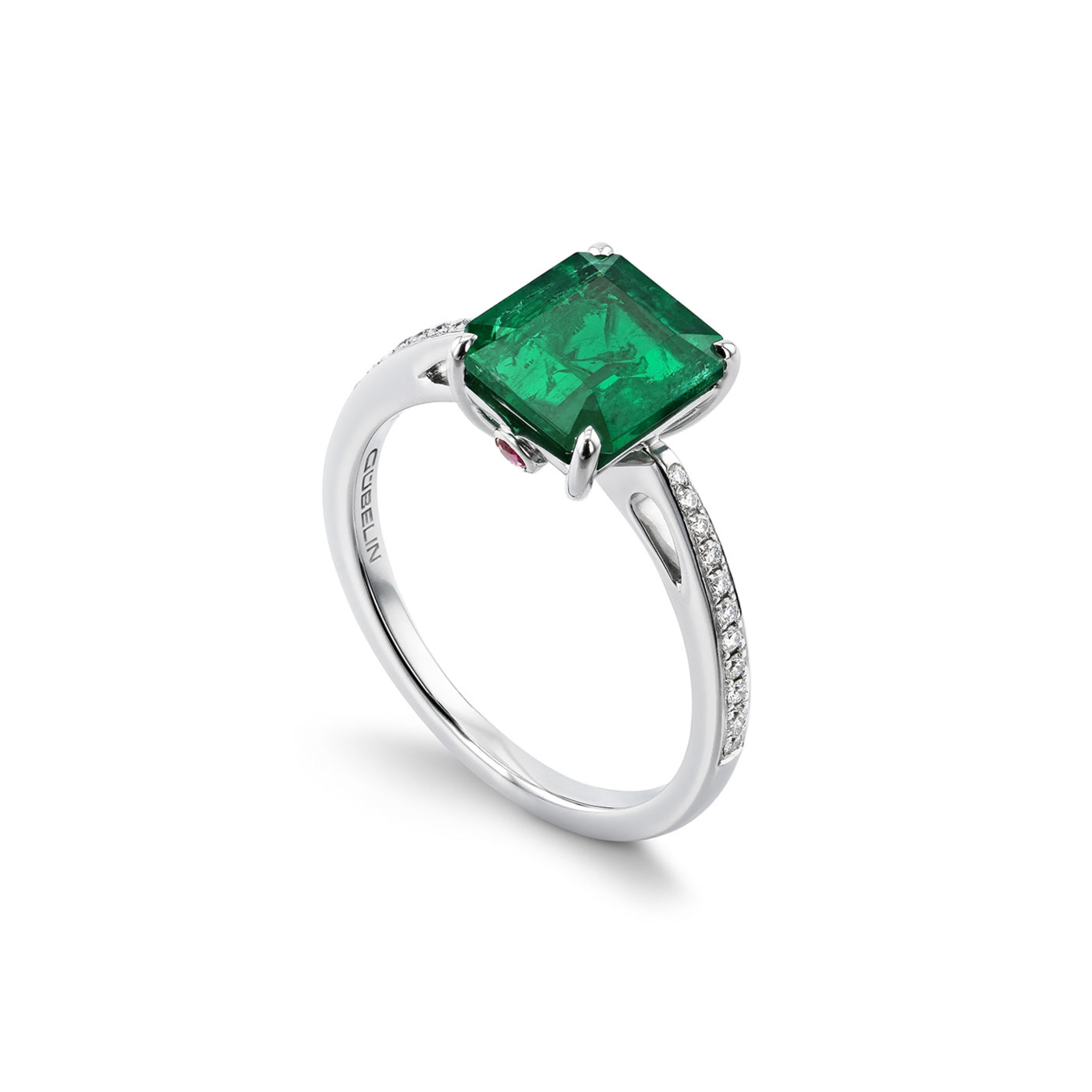 Emerald ring